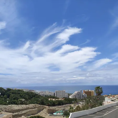 Duplex With Sea View شقة